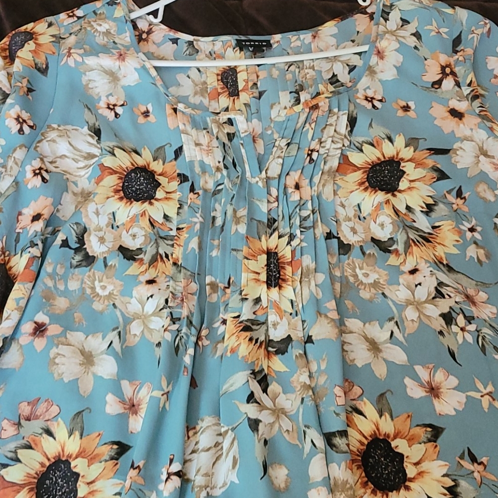 Woman's blouse
